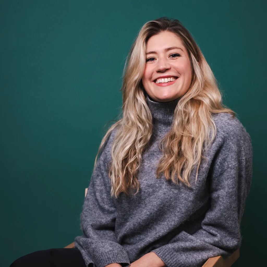 Mia Wessels smiling
